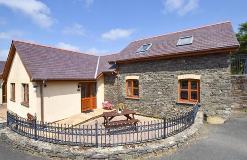 Aberystwyth House | Holiday Home Bwthyn Cadair by Interhome
