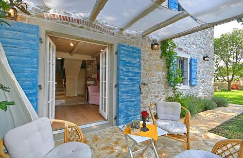 Materada House | Holiday Home Casa Buscina