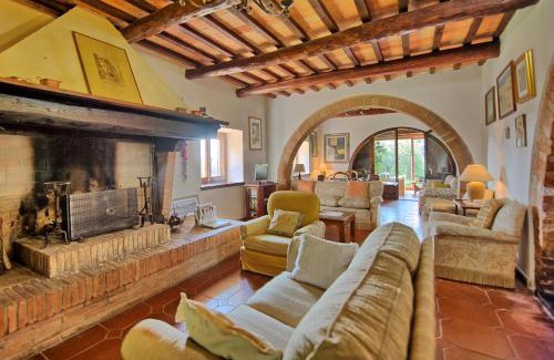 Cetona House | Holiday Home Casale Giulio by PosarelliVillas