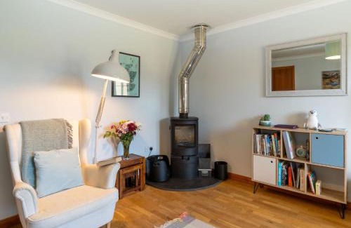 Aviemore House | Holiday Home Cosagach Cottage by Interhome