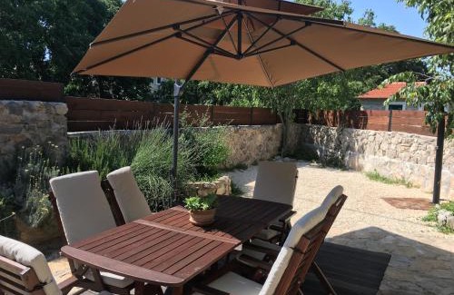 Lozovac House | Holiday Home Cvita
