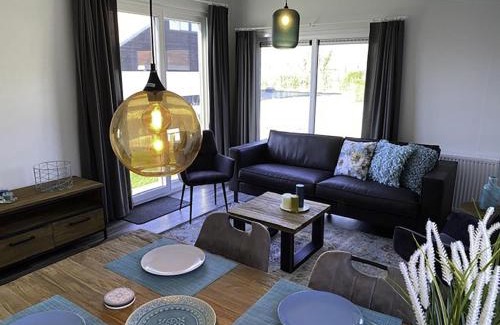 Scherpenisse House | Holiday Home De Noordzee by Interhome