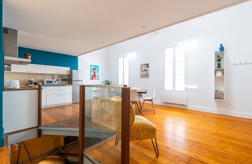 Libourne House | Holiday Home 'Echoppe 3 Ch Jardin 12mn St Emilion' with Private Terrace, Private Garden and Wi-Fi