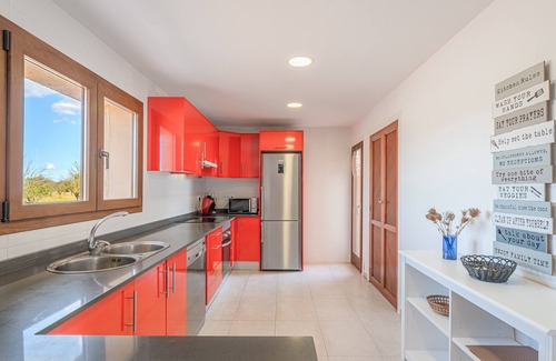 Buger Villa | Holiday Home “El Rafal de Son Alberti” with Mountain View, Air Conditioning and Pool