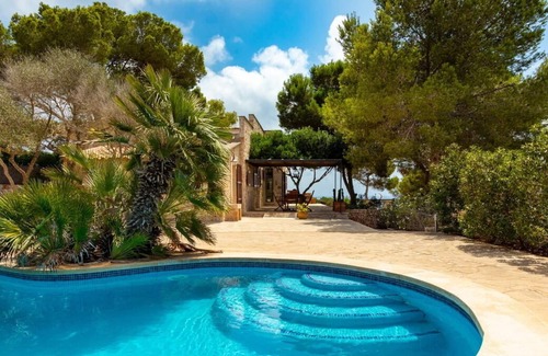 Cap des Moro Ski Chalet | Holiday Home Es Caló in Cala S’Almunia