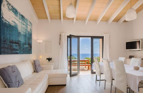 Cap des Moro Ski Chalet | Holiday Home Es Caló in Cala S’Almunia