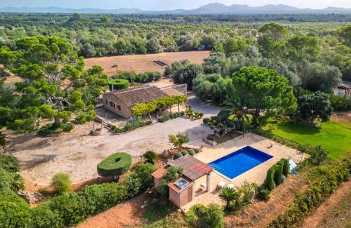 Algaida House | Holiday Home Es Garrigo de Son Mora by Interhome