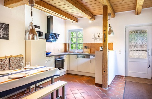 Strenglin House | Holiday Home 'Forsthof Schulte' with Private Terrace, Private Garden and Wi-Fi