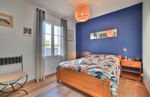 Le Chateau-d'Oleron House | Holiday Home L'Antioche by Interhome