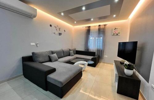 Kastel Novi Apartment | Holiday home Gamaliel