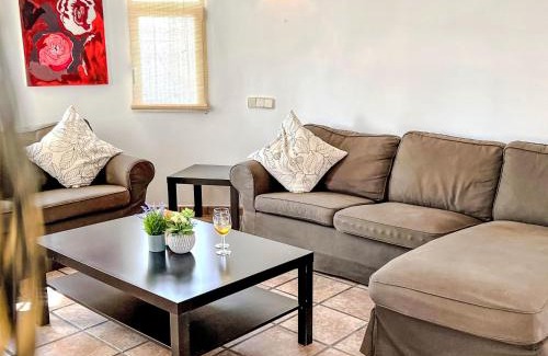 L'Alfas del Pi House | Holiday Home Gran Villa Sungarden by Interhome