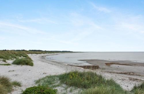 Hou House | Holiday Home Helja - 125m from the sea by Interhome