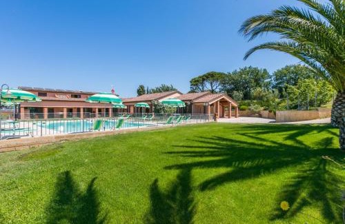 San Vincenzo House | Holiday Home Il Corbezzolo-2 by Interhome