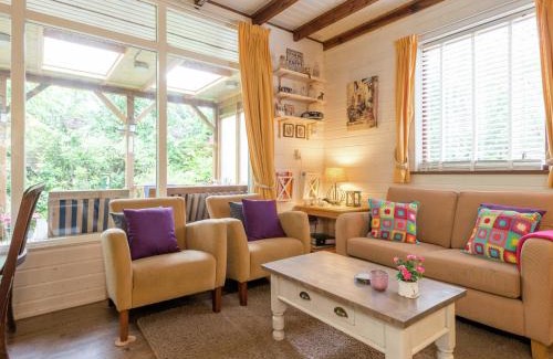 Hoogengraven House | Holiday Home in Arriën near Beerze Nature