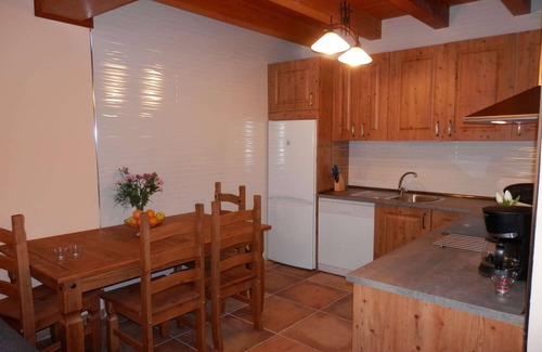 Bernuy-Salinero House | Holiday Home in Castilla-León with Pool