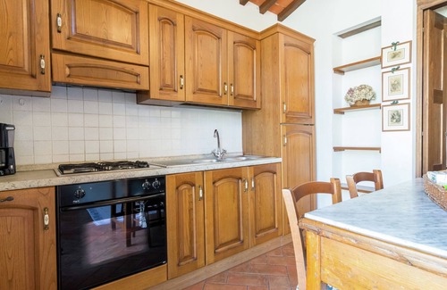 Cortona House | Holiday Home in Cortona With Pool