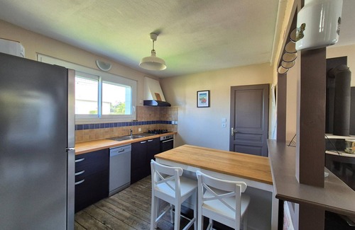 Trelevern House | Holiday Home in Trelevern near Pink Granite Coast
