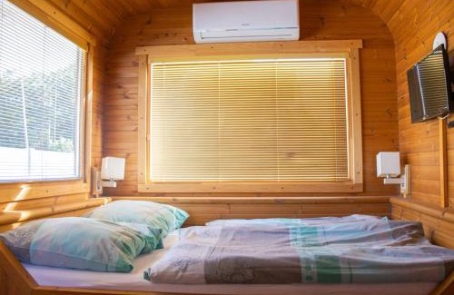 Hradec Kralove House | Holiday Home Kemp Stříbrný rybník-10 by Interhome