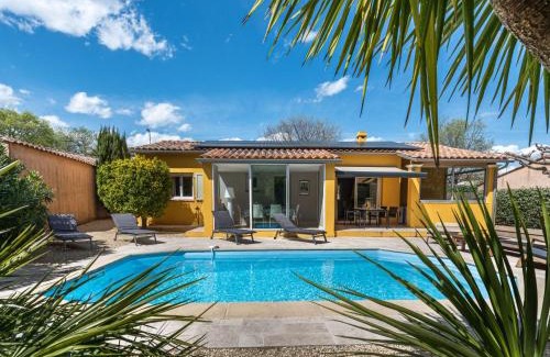 Cogolin House | Holiday Home Le Clos du Mûrier by Interhome