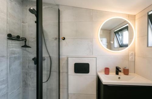 Carnac House | Holiday Home Le Nid du Soleil by Interhome
