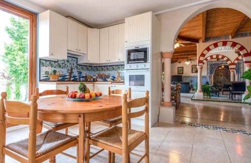 Vendemies House | Holiday Home Les Ecuries by Interhome