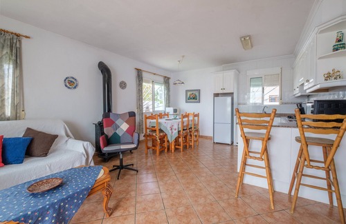 Vinaros House | Holiday Home 'Marblau 4' close to the Beach with Pool & Wi-Fi