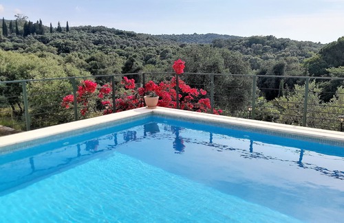 Old Town House | Holiday Home "Nora" with 2 Apartments and Shared Pool - Sea Breeze 2