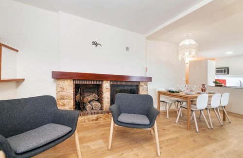 Calonge House | Holiday Home Paris by Interhome