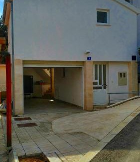 Rogoznica House | Holiday home Penić