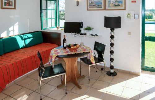 Moncarapacho e Fuseta House | Holiday Home Quinta da Murteira-3 by Interhome