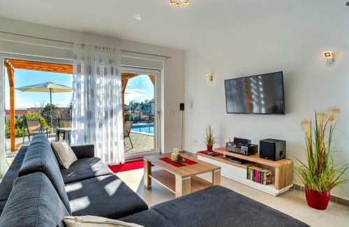 Pobri House | Holiday Home Races by Interhome