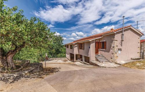 Rakotule House | Holiday Home Radoslavi V