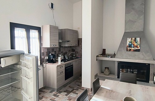 Villacidro House | Holiday Home 'Rifugio Gutturu E Forru' with Mountain View, Wi-Fi and Air Conditioning