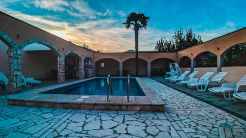Mostar Apartment | Holiday Home Rozić - Villa with private seasonal heated pool
