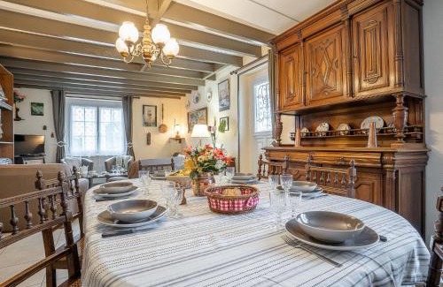 Saint-Ideuc House | Holiday Home Saint Ideuc by Interhome