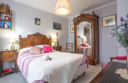 Saint-Ideuc House | Holiday Home Saint Ideuc by Interhome