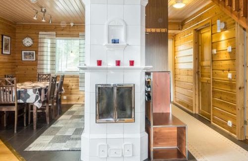 Yllas House | Holiday Home Sammalkaltio 1 by Interhome