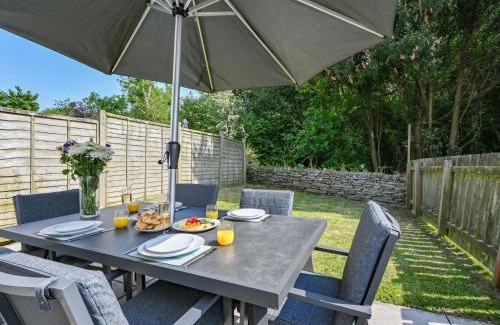 Charlestown House | Holiday Home Sea Compass by Interhome
