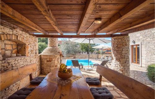 Jursici House | Holiday Home Skicini With Fireplace 04