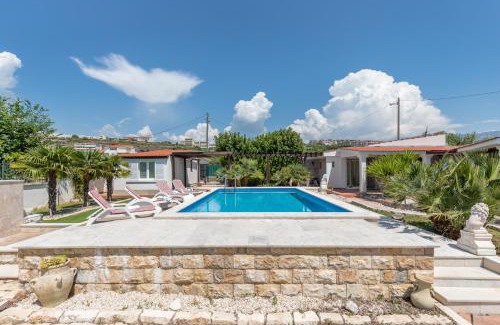 Znjan Villa | Holiday Home Split