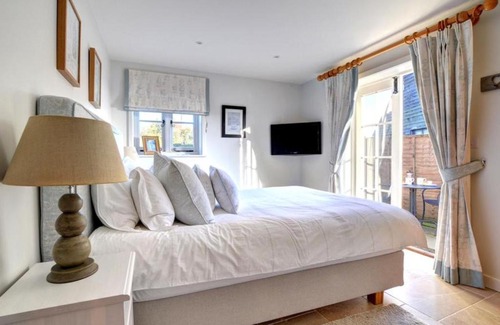 Linton House | Holiday Home The Old Pump by Interhome