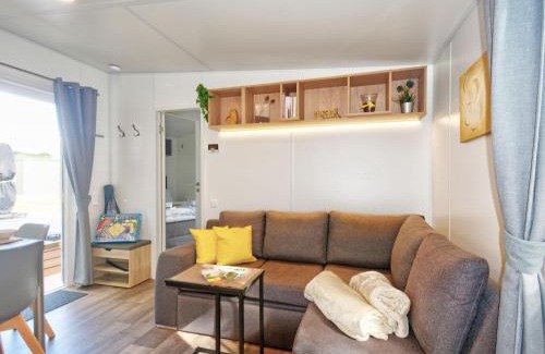 Beilngries House | Holiday Home Tiny Haus Kuschelnest by Interhome