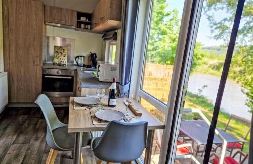 Beilngries House | Holiday Home Tiny Haus am Altmühlufer by Interhome
