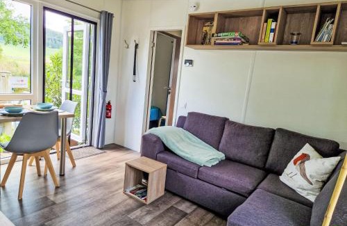 Beilngries House | Holiday Home Tiny Haus am Altmühlufer by Interhome