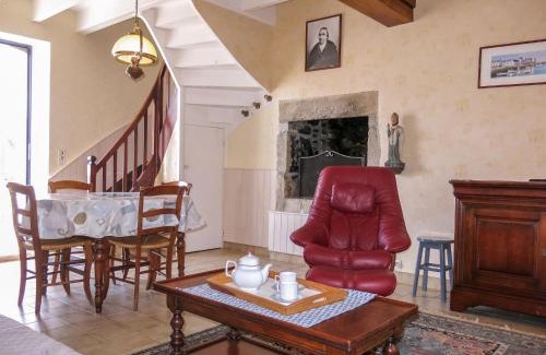 Quiberon House | Holiday Home Ty Tan-Nie by Interhome