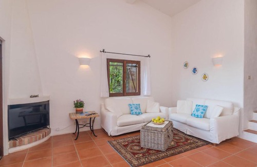 San Teodoro House | Holiday Home Vanessa by Interhome