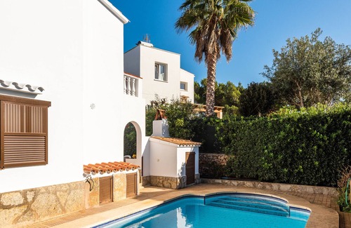 Puerto Luz House | Holiday Home 'Villa Ponent' with Private Pool, Wi-Fi and Air Conditioning