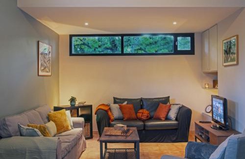 Saignon House | Holiday Home Villa Isabelle by Interhome