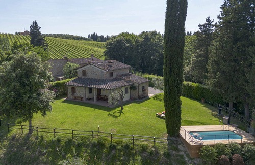 Gambassi Terme House | Holiday home with garden and pool