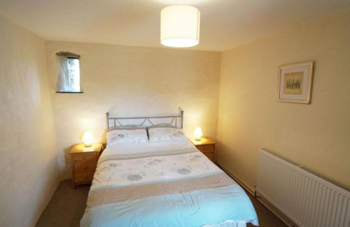 St Brides House | Holiday Home Y Storfa by Interhome